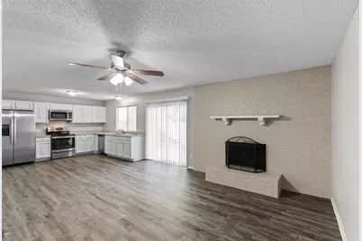 2011 Lavon Creek Lane, Arlington, TX 76006 - Photo 17