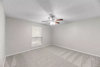 2011 Lavon Creek Lane, Arlington, TX 76006 - Photo 19