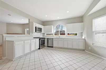 8852 Tyne Trail, Fort Worth, TX 76118 - Photo 9