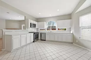 8852 Tyne Trail, Fort Worth, TX 76118 - Photo 9