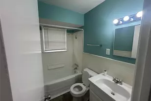 913 N 24th St, Corsicana, TX 75110 - Photo 7