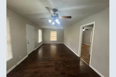 913 N 24th Street, Corsicana, TX 75110 - Photo 3