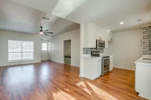 1312 Bradley Ct, Cleburne, TX 76033 - Photo 7