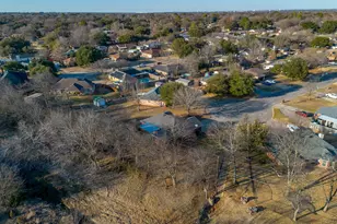 1312 Bradley Ct, Cleburne, TX 76033 - Photo 29