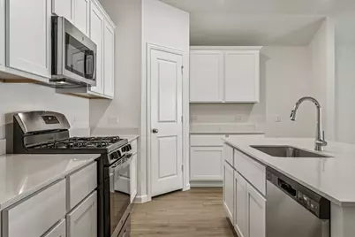 3879 Rose Hill Court, Denison, TX 75020 - Photo 5