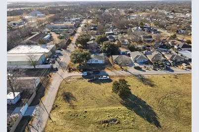 3737 Kolloch Drive, Dallas, TX 75216 - Photo 3