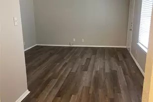 2211 S Vernon Ave, Dallas, TX 75224 - Photo 9