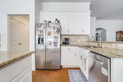 223 Carriage Drive, Willow Park, TX 76087 - Photo 9