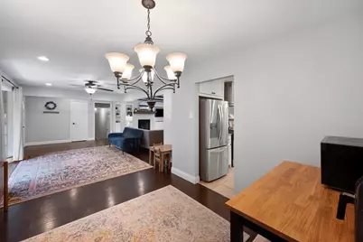 2107 Westwood Drive, Arlington, TX 76012 - Photo 9