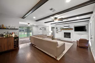 2107 Westwood Dr, Arlington, TX 76012 - Photo 11