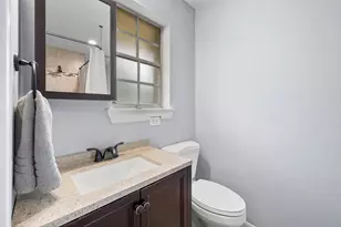 2107 Westwood Dr, Arlington, TX 76012 - Photo 29