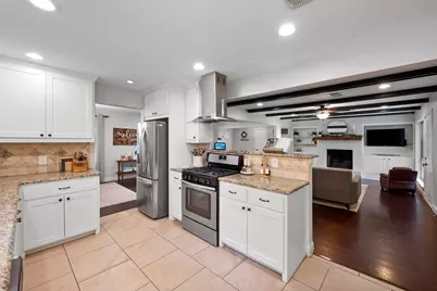 2107 Westwood Drive, Arlington, TX 76012 - Photo 19