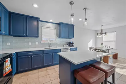 205 Fossil Bridge Drive, Fort Worth, TX 76131 - Photo 9