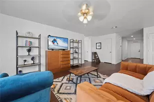 205 Fossil Bridge Dr, Fort Worth, TX 76131 - Photo 5