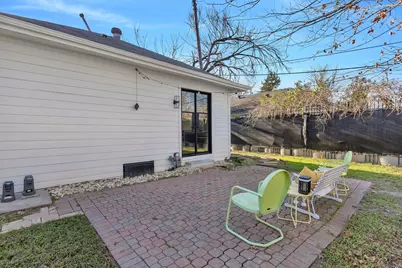 302 S Saint Mary Avenue, Dallas, TX 75214 - Photo 21