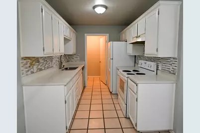 502 N Sewell Drive #B, Decatur, TX 76234 - Photo 3