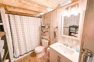 9748 Co Rd 1200, Athens, TX 75751 - Photo 37