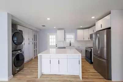 312 Elm Street, Hurst, TX 76053 - Photo 7