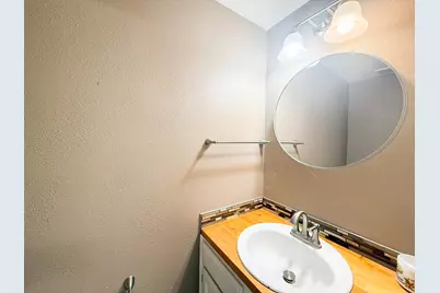 9510 Olde Towne Row, Dallas, TX 75227 - Photo 11