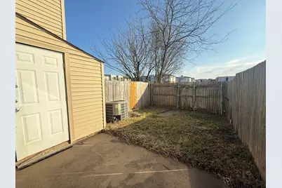 9510 Olde Towne Row, Dallas, TX 75227 - Photo 25