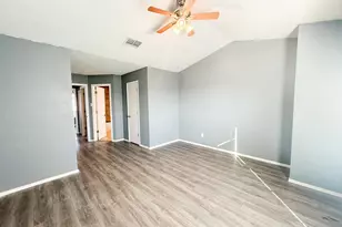 9510 Olde Towne Row, Dallas, TX 75227 - Photo 17