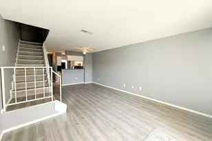 9510 Olde Towne Row, Dallas, TX 75227 - Photo 3