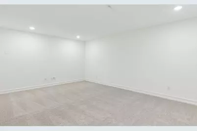 5948 Hodgkin Avenue, Pilot Point, TX 75009 - Photo 17