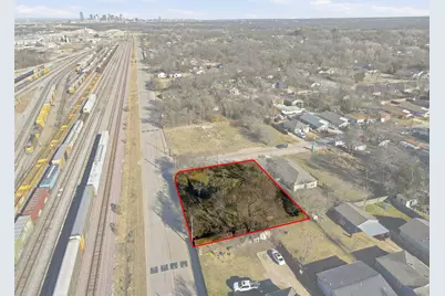 8240 Carbondale Street, Dallas, TX 75216 - Photo 13