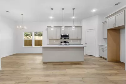 4715 Ramey Avenue, Fort Worth, TX 76105 - Photo 7