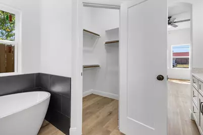 4715 Ramey Avenue, Fort Worth, TX 76105 - Photo 19