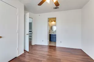 1201 Avondale Ct, Arlington, TX 76011 - Photo 21