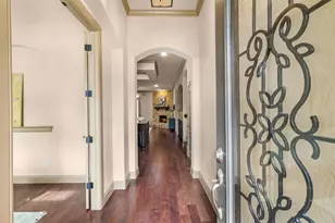 437 Middleton Dr, Roanoke, TX 76262 - Photo 5