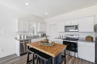 1545 Shadow Hawk Drive, Fort Worth, TX 76052 - Photo 19