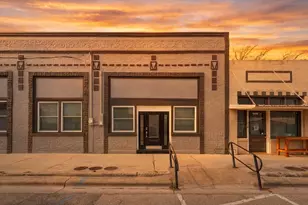 202 N Avenue D, Clifton, TX 76634 - Photo 1