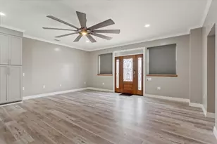 202 N Avenue D, Clifton, TX 76634 - Photo 7