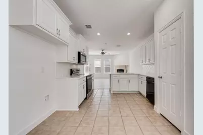 2640 Lake Ridge Drive, Little Elm, TX 75068 - Photo 5