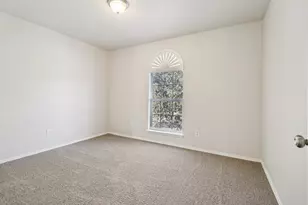 916 Sherry Ln, Saginaw, TX 76179 - Photo 13