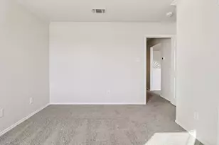 916 Sherry Ln, Saginaw, TX 76179 - Photo 11