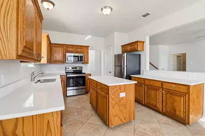 916 Sherry Lane, Saginaw, TX 76179 - Photo 5