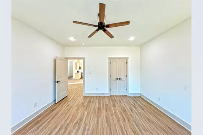 224 Hazelwood Drive, Woodway, TX 76712 - Photo 15