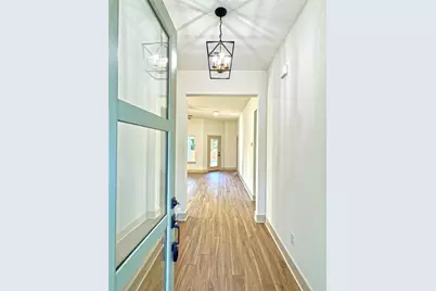 224 Hazelwood Drive, Woodway, TX 76712 - Photo 3