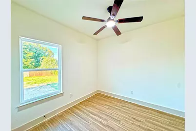 224 Hazelwood Drive, Woodway, TX 76712 - Photo 13