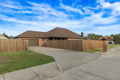 1308 Madeline Street, Commerce, TX 75428 - Photo 31