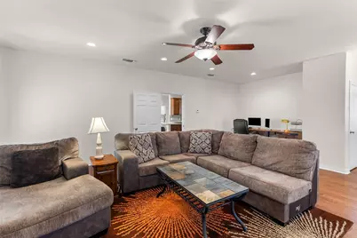 1308 Madeline Street, Commerce, TX 75428 - Photo 9