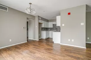 5806 Marvin Loving Dr, Garland, TX 75043 - Photo 13