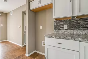 5806 Marvin Loving Dr, Garland, TX 75043 - Photo 19