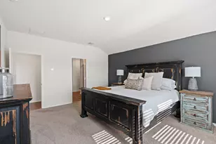 943 Buttercup Dr, Pilot Point, TX 76258 - Photo 15