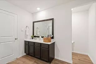 943 Buttercup Dr, Pilot Point, TX 76258 - Photo 17