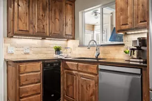 1102 Trophy Club Dr, Roanoke, TX 76262 - Photo 15