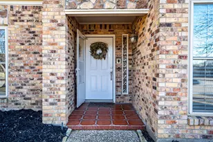 1102 Trophy Club Dr, Roanoke, TX 76262 - Photo 5